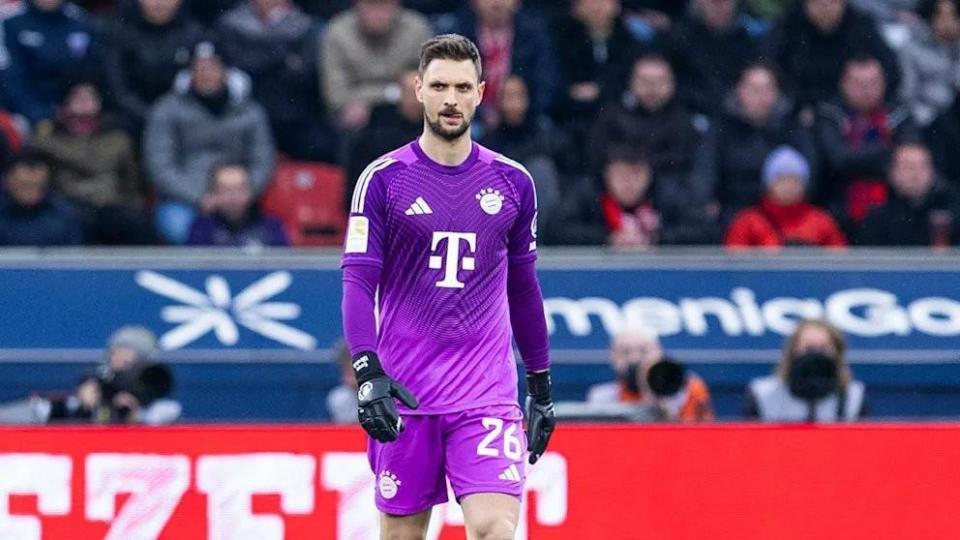 斗球体育APP下载-团灭！拜仁一线队3门将加二队门将全部受伤 16岁天才或出战欧冠